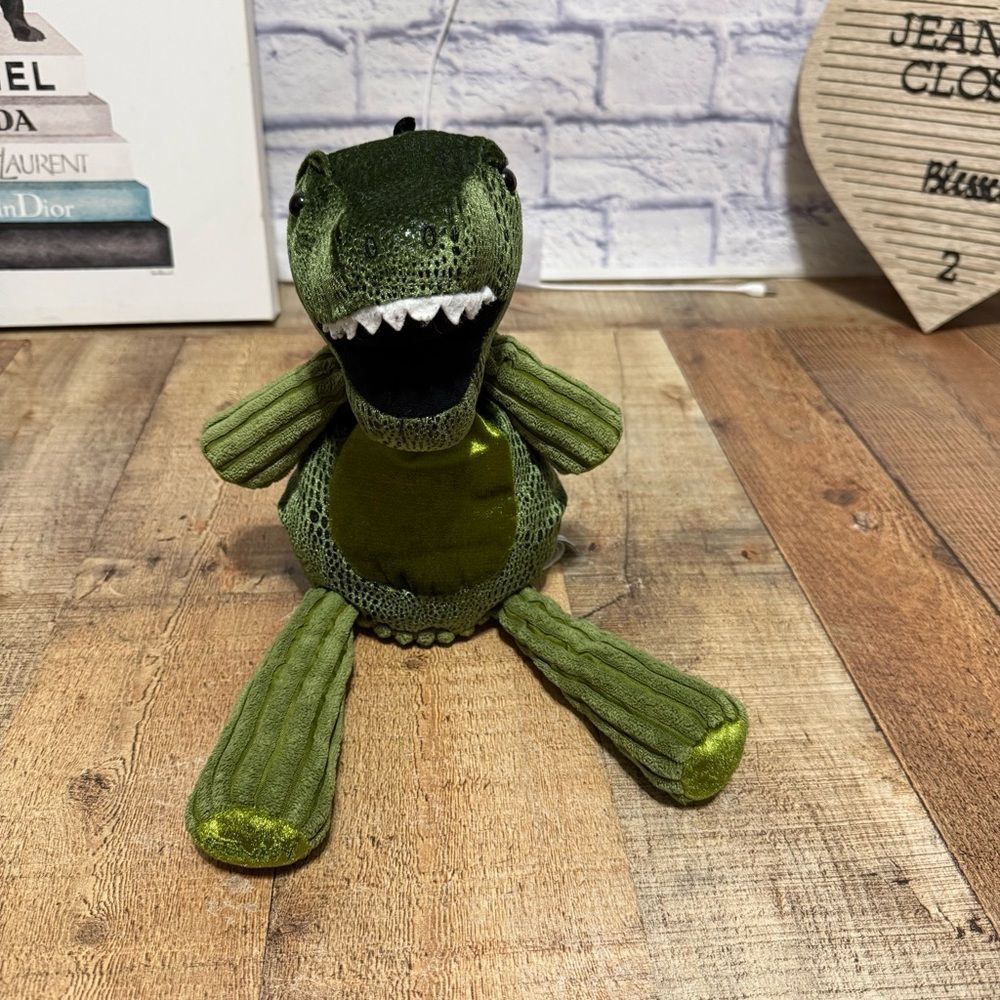 Scentsy Buddy Plush Tex The T-Rex Dinosaur Green Corduroy Stuffed Animal Toy - Picture 6 of 9